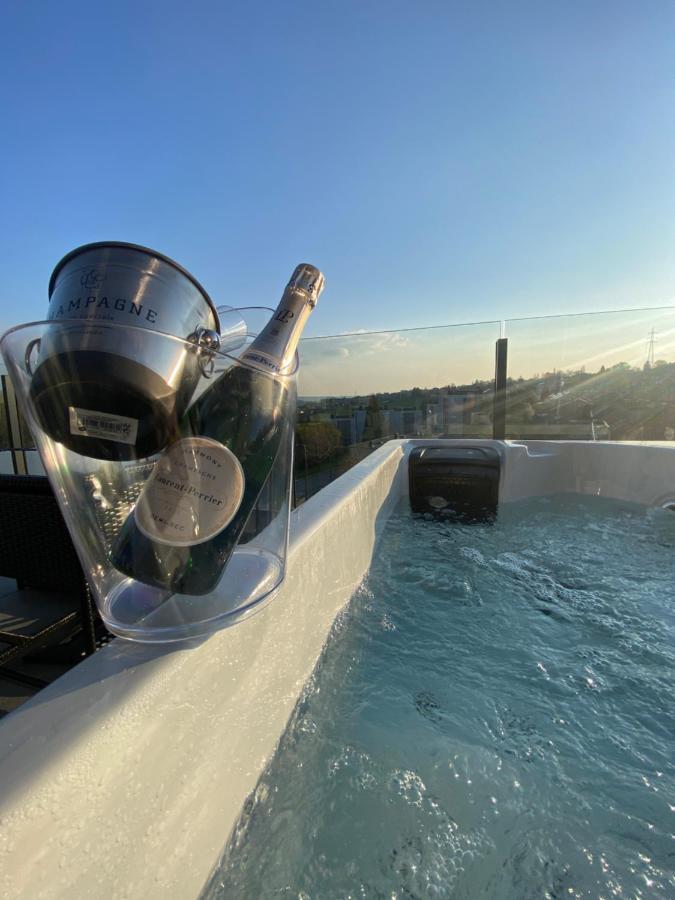 Apartmán Liege Luxe & Jacuzzi Sous Les Etoiles Saint-Nicolas  Exteriér fotografie